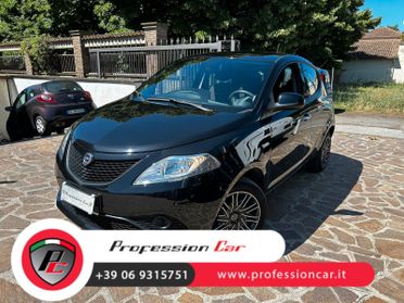 Lancia Ypsilon 1.2 69 CV 5 porte S&S Gold