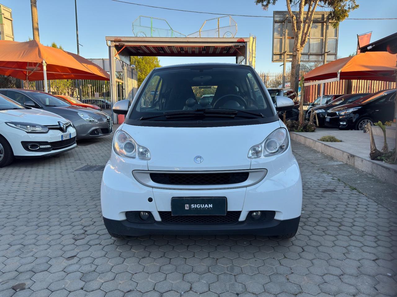 Smart ForTwo 1000 52 kW ADATTA A NEOPATENTATI coupé passion