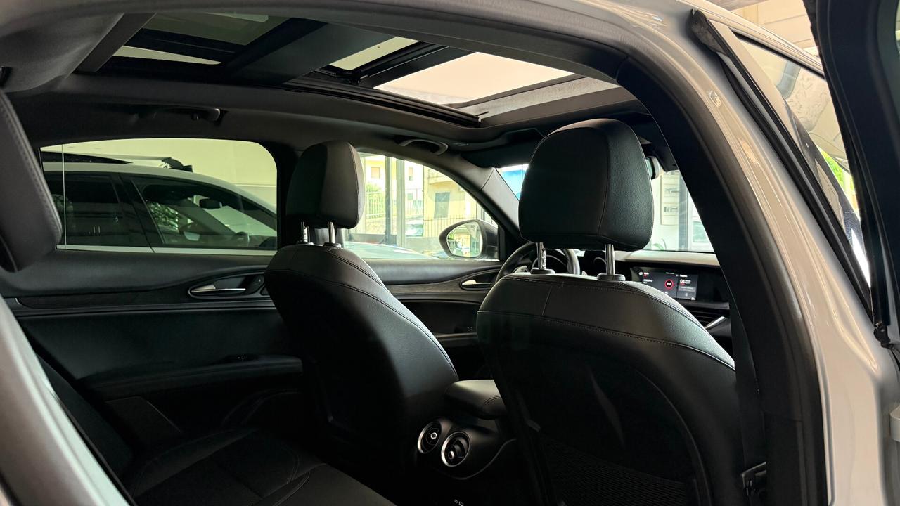 ALFA ROMEO STELVIO Q4 RESTYLING TETTO APRIBILE
