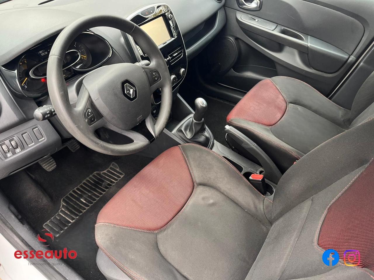 Renault Clio 1.2 75CV 5 porte Costume National