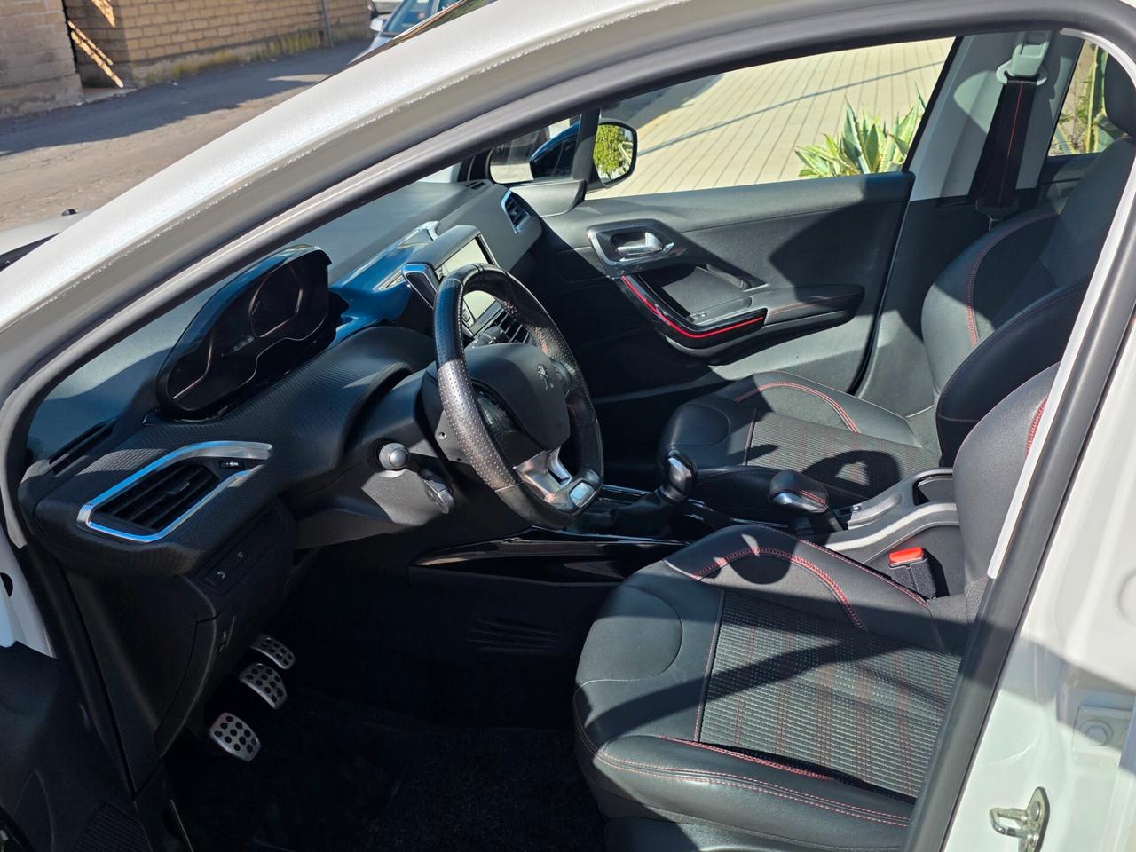 Peugeot 2008 PureTech Turbo 110 S&S GT Line