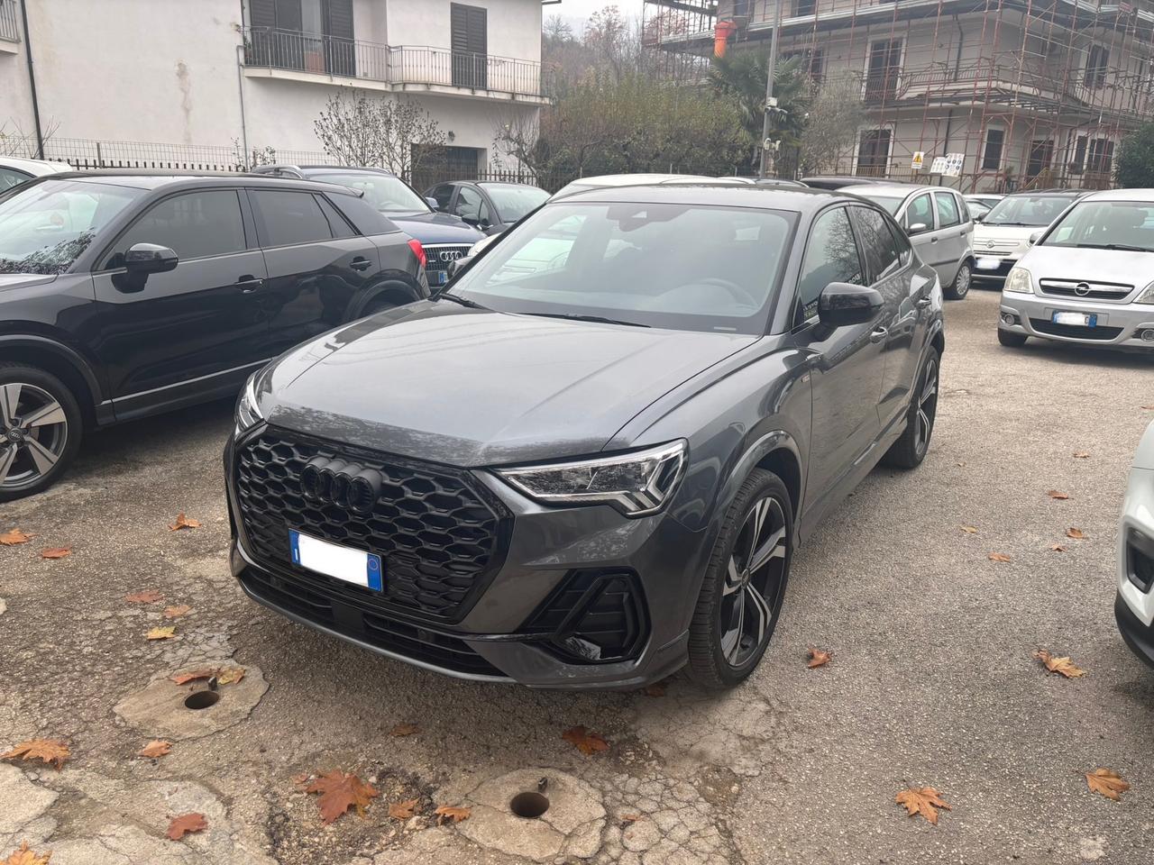 Audi Q3 35 TDI S tronic line edition