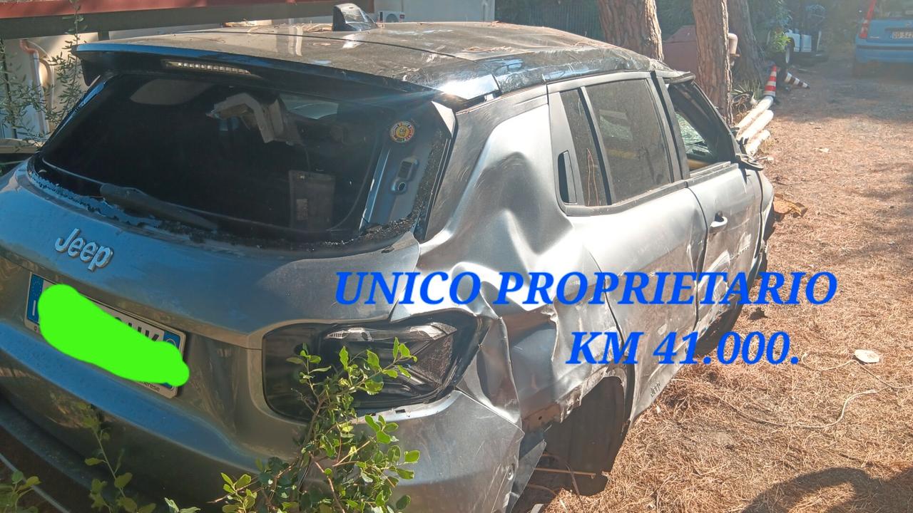 Jeep Avenger incidentata sinistrata mondialcars 023