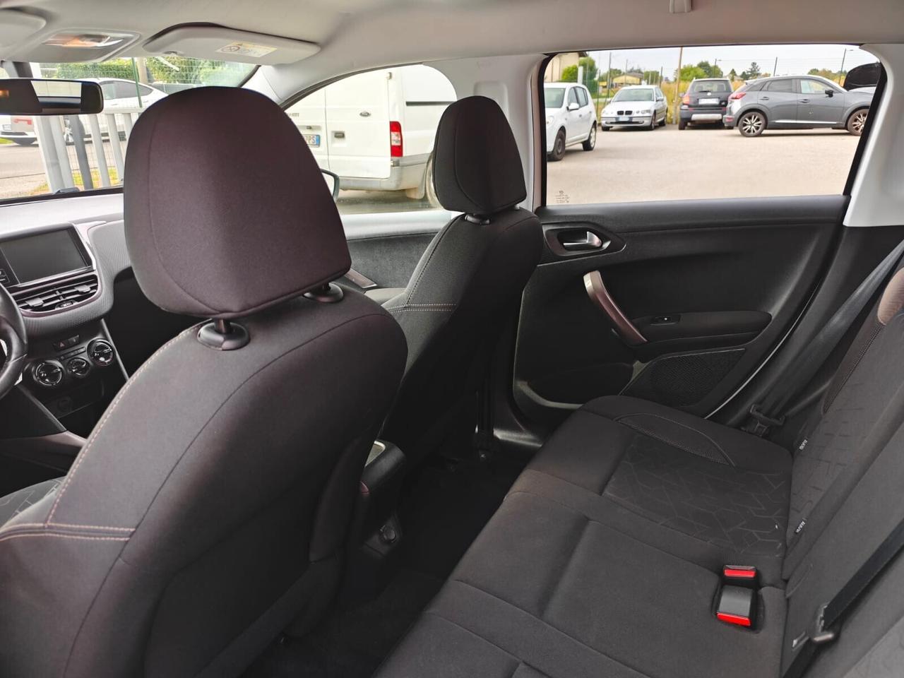 Peugeot 2008 1.6 e-HDi 92 CV Stop&Start Active