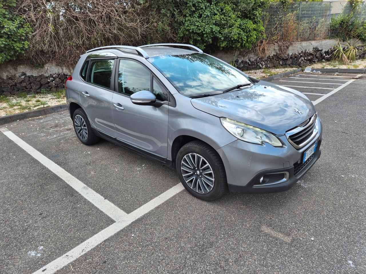 Peugeot 2008 1.6 e-HDi 92 CV Stop&Start Allure