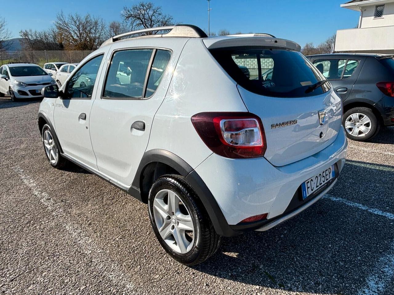 Dacia Sandero Stepway 1.5 dCi - 2016