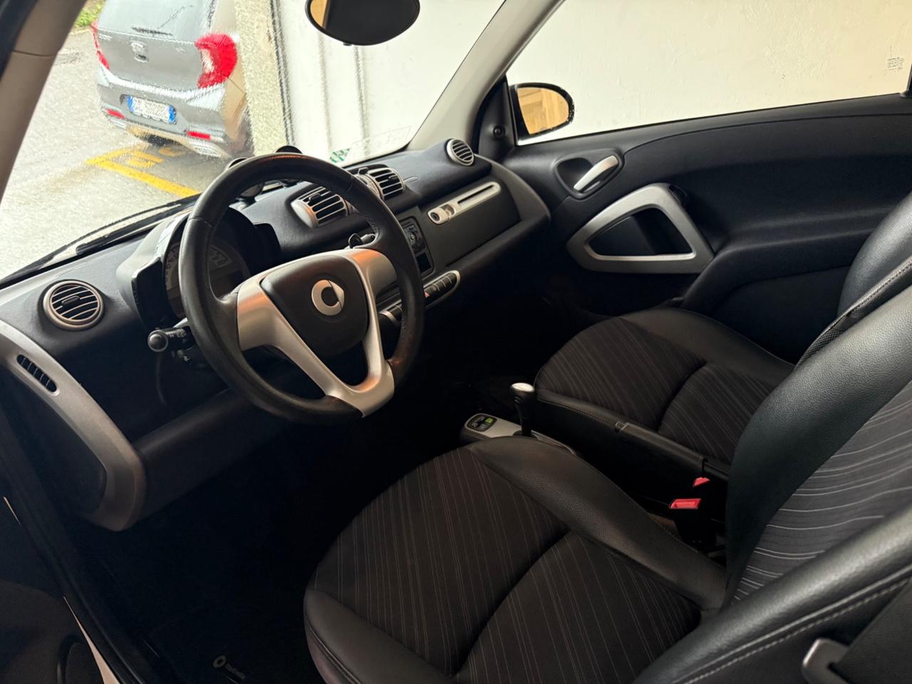 Smart ForTwo 1000 52 kW MHD cabrio pulse