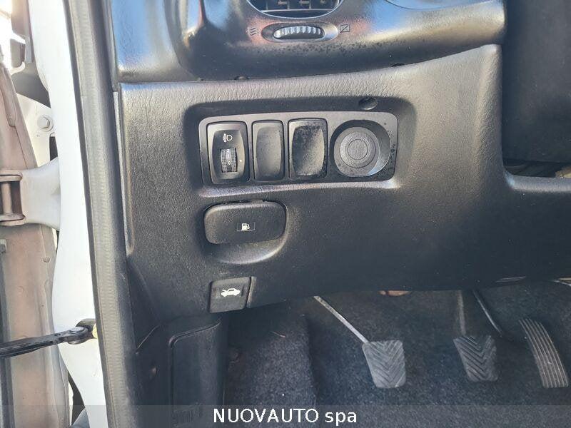 Hyundai H-1 H-1 2.5 TDI PC Van 3 posti