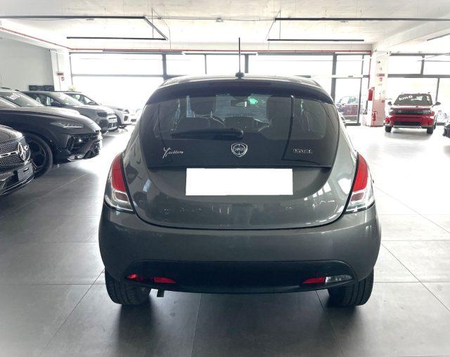 LANCIA Ypsilon 1.0 Hybrid Silver Plus