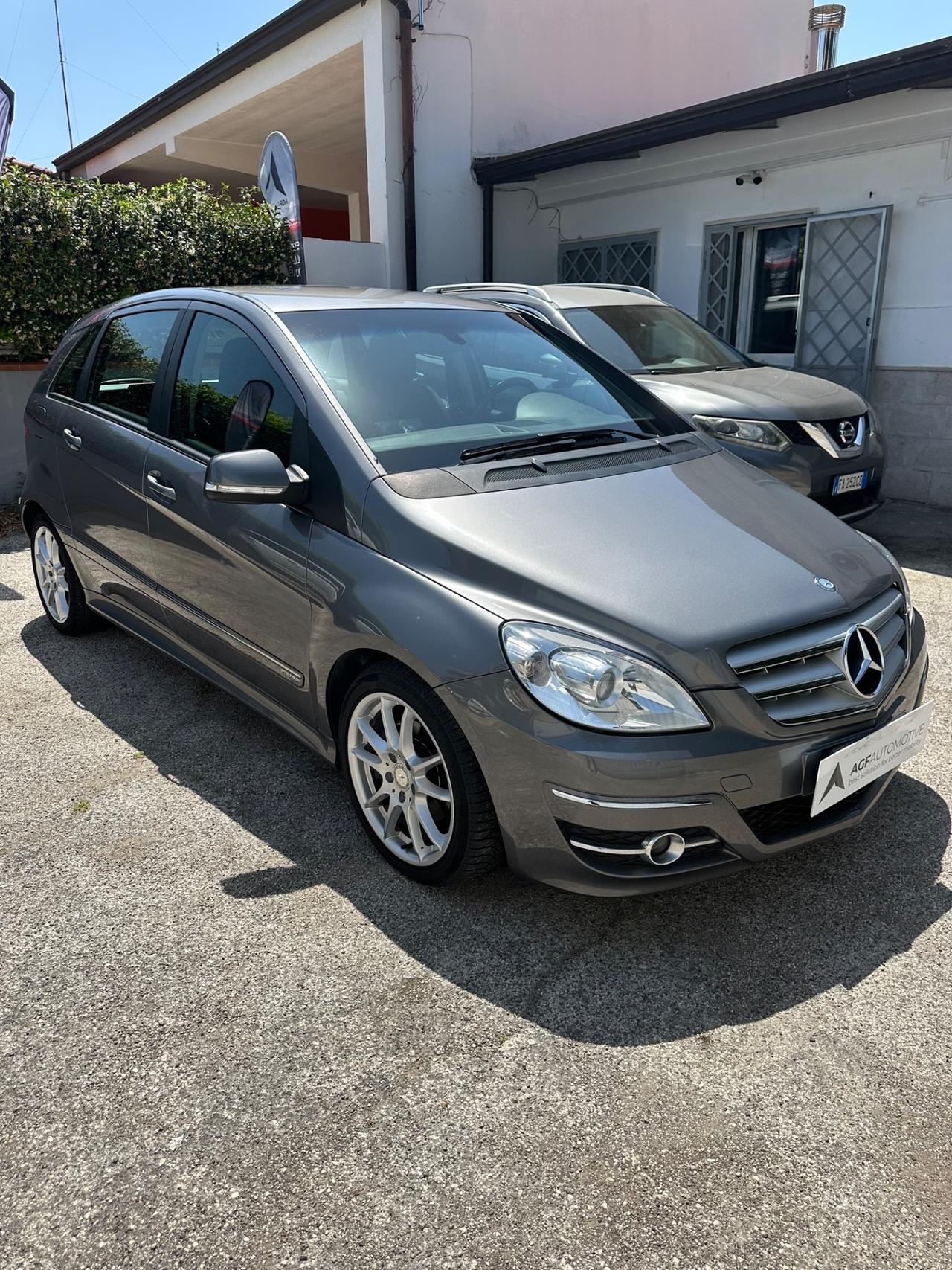 Mercedes-benz B 200 CDI Premium
