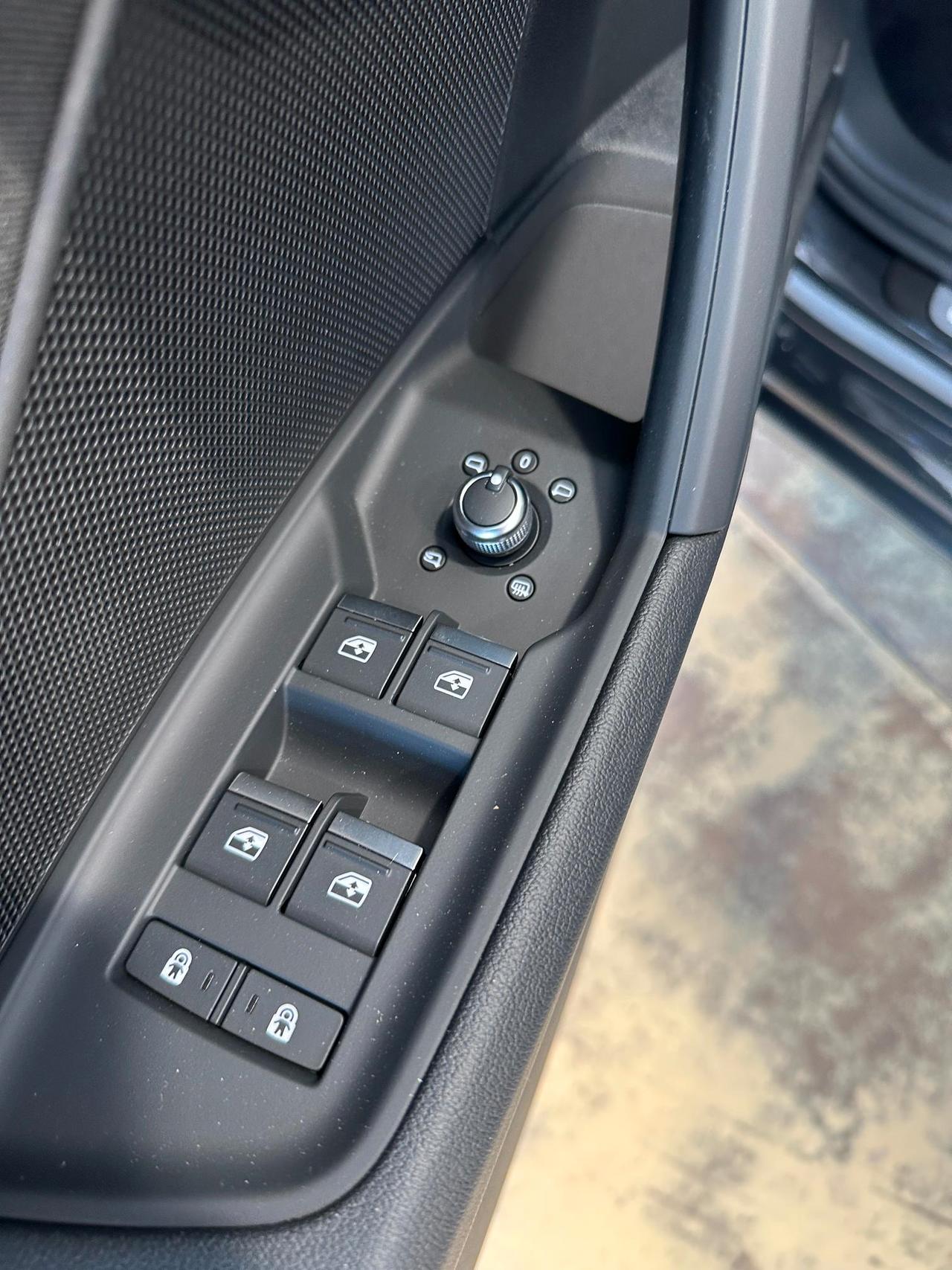 Audi A3 Sportback 35 2.0 tdi Business Advanced s-tronic-Carplay-18"