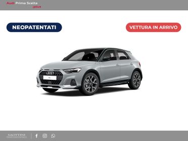 Citycarver 30 1.0 TFSI Identity Contrast S tronic