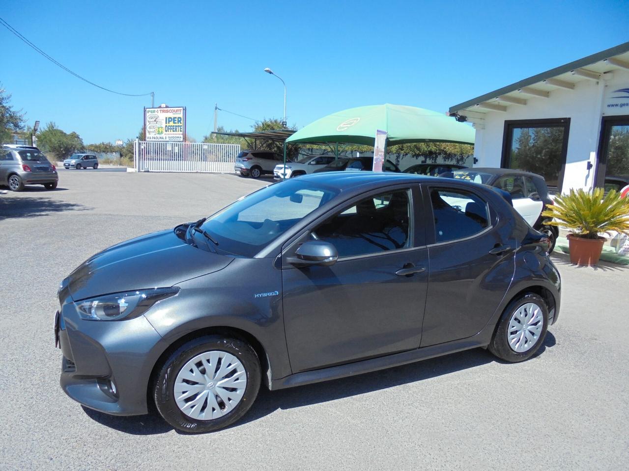 Toyota Yaris 1.5 Hybrid 5 porte Business