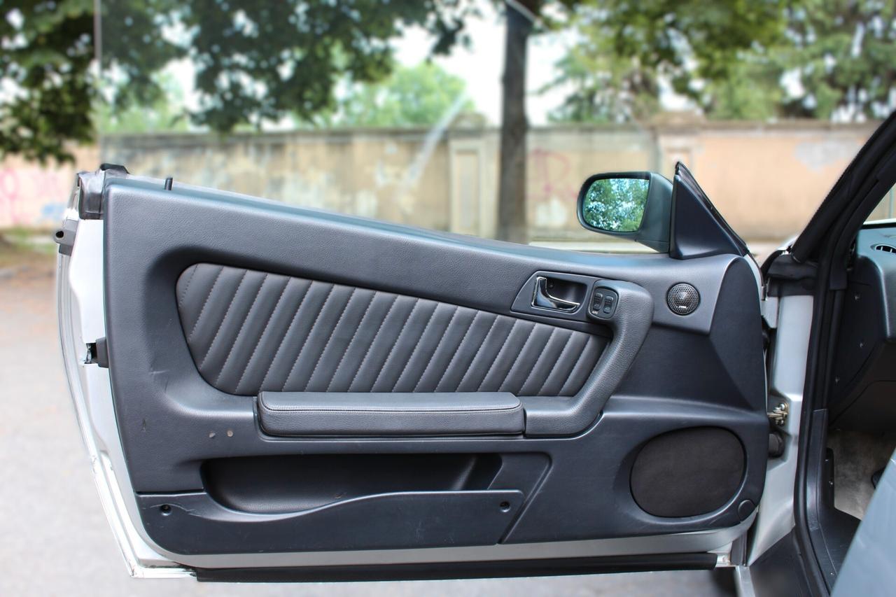 Alfa Romeo GTV Spider 2.0i 16V Twin Spark cat L
