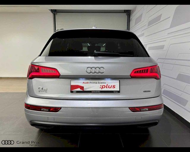 AUDI Q5 40 TDI quattro S tronic Sport