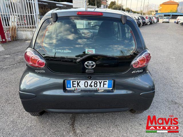 TOYOTA Aygo 1.0 12V VVT-i 5 porte Now Connect