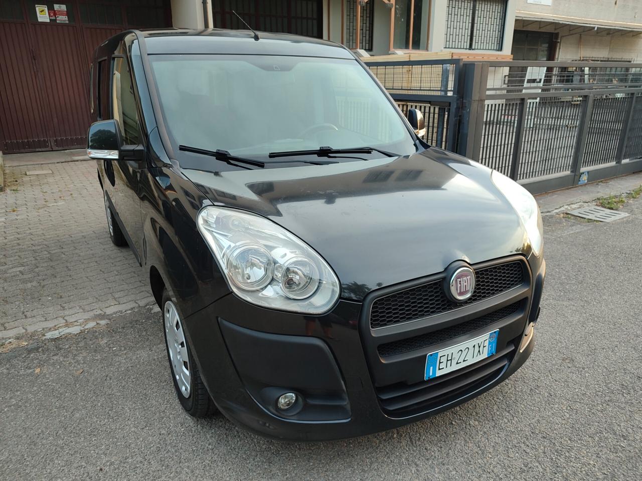 FIAT DOBLO 2011 A METANO DI CASA 1.4T-JET STUPENDO