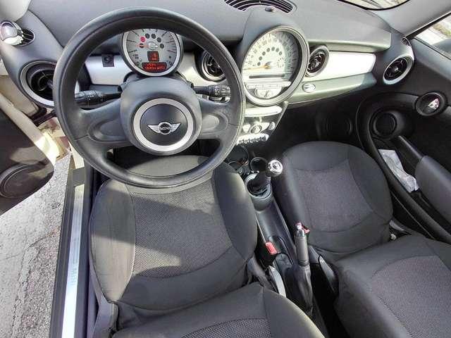 MINI One 1.4 16V One (55kW) Neo Patentati