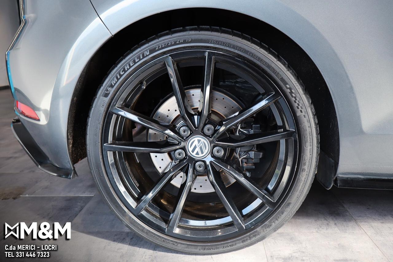 Volkswagen Golf R 2.0 TSI DSG 4MOTION 3p. BMT
