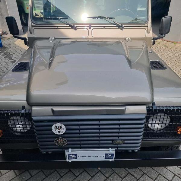 Land Rover Defender RESTORED 90 2.2 PUMA TD4- LIFE&STYLE
