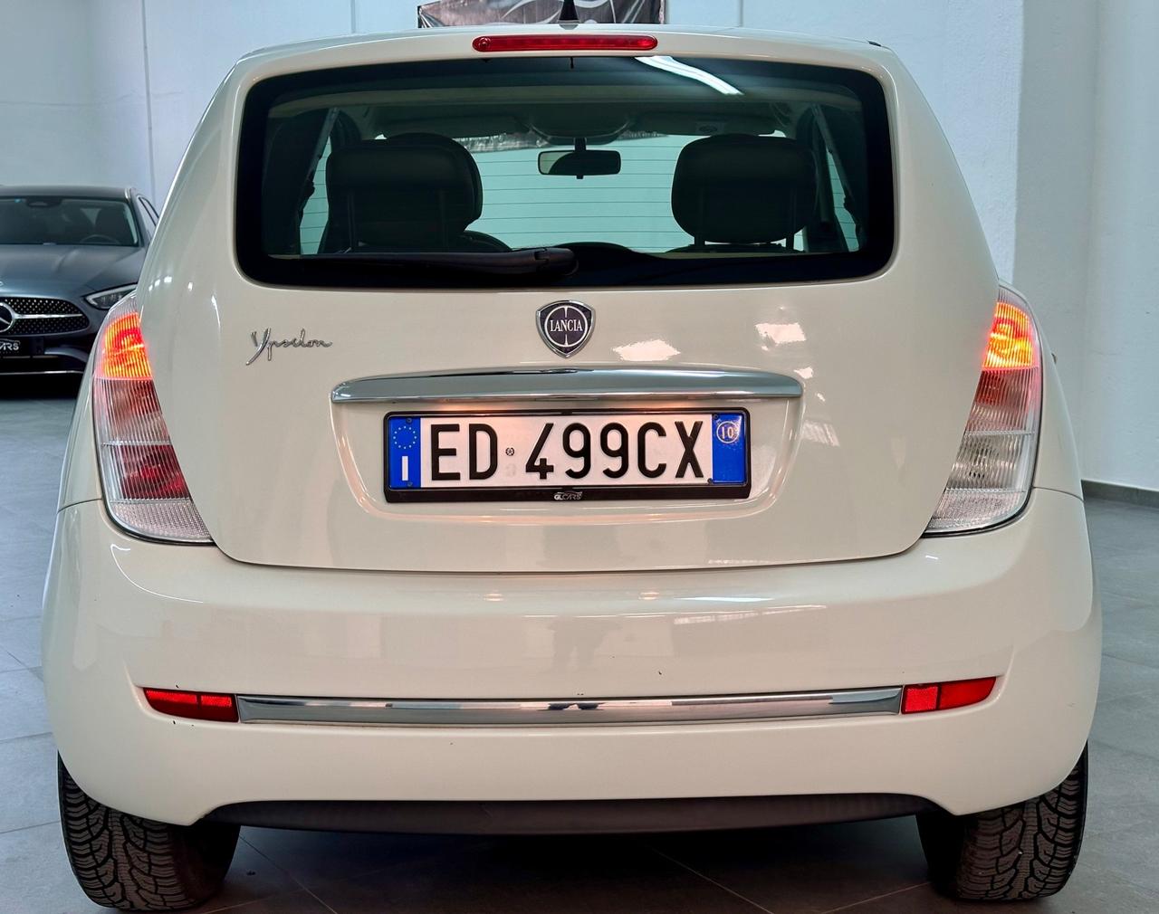 Lancia Ypsilon 1.2 Platino