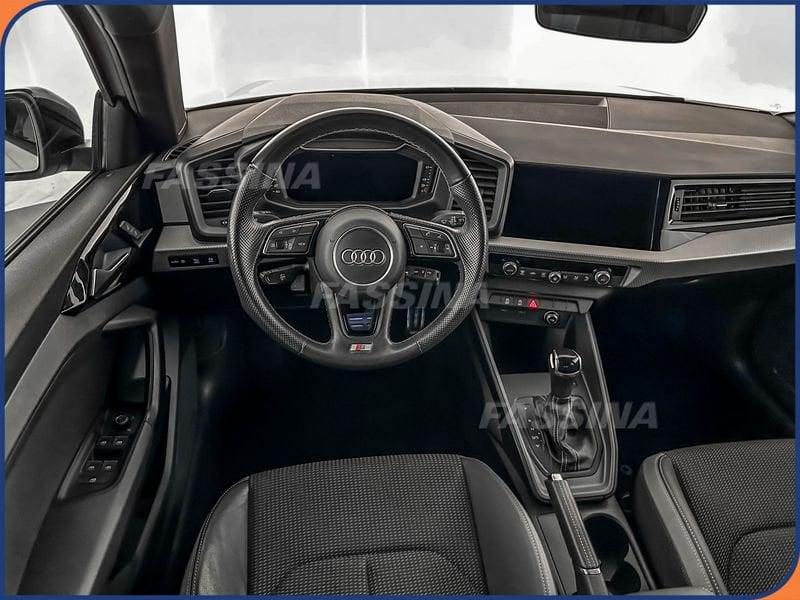 Audi A1 Sportback 35 TFSI S tronic Identity Black