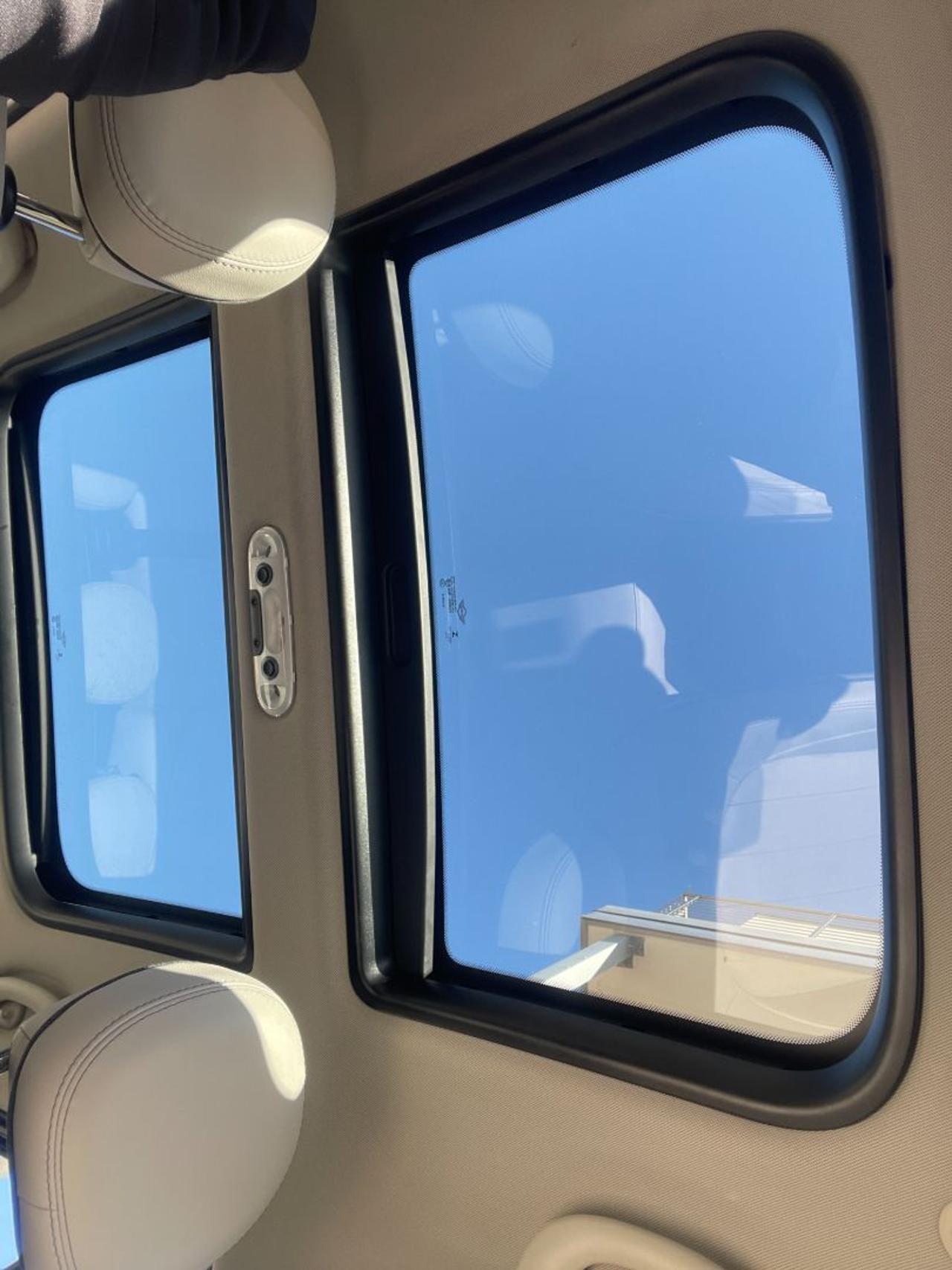 MINI Clubman 2.0 Cooper SD con tetto apribile