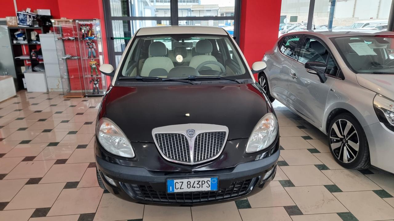 Lancia Ypsilon 1.3 Multijet 16V Platino