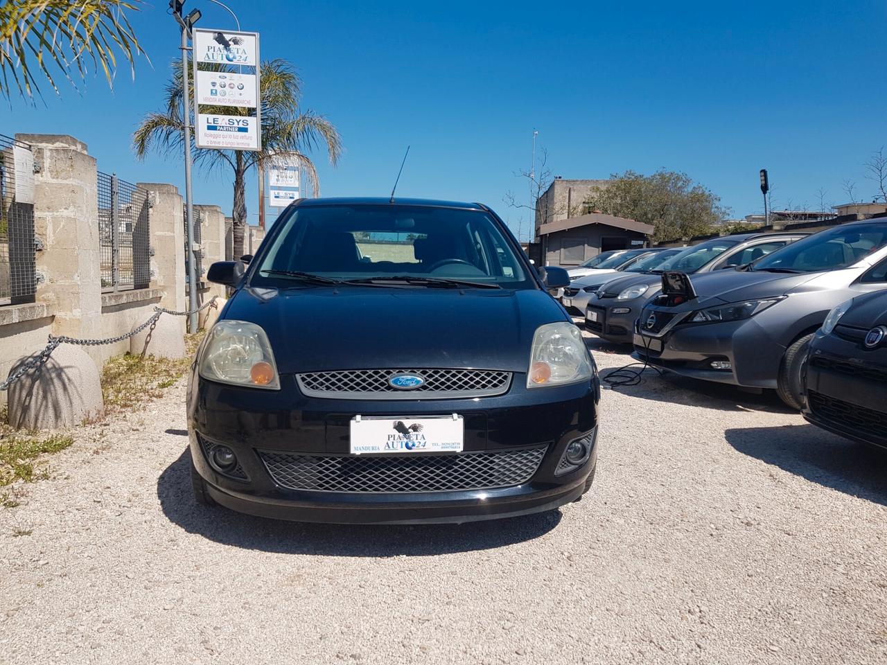 Ford Fiesta 1.4 Tdci 70cv Clima Cerchi 5p.