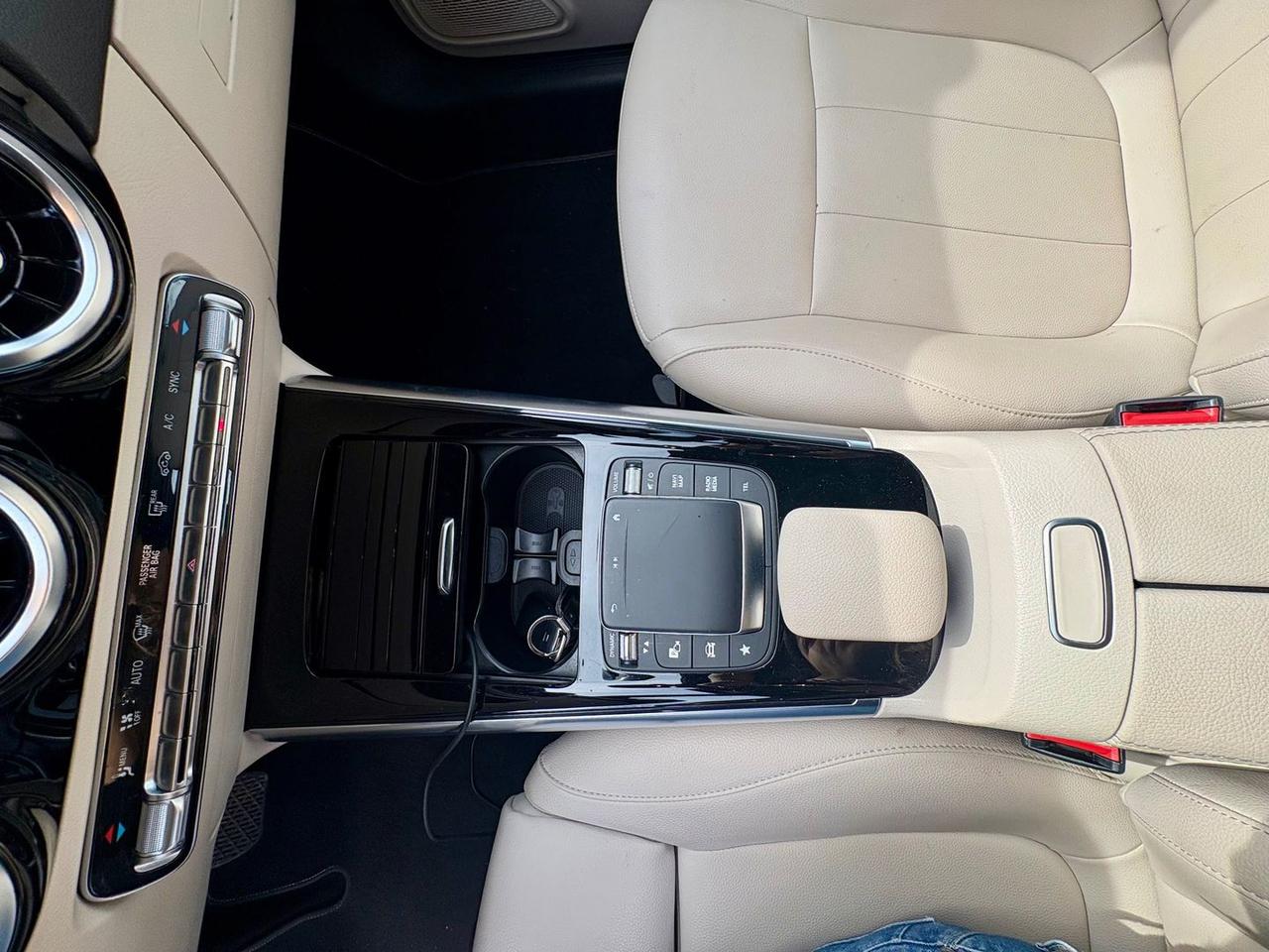 Mercedes-Benz GLA 180 Advanced Plus #10643