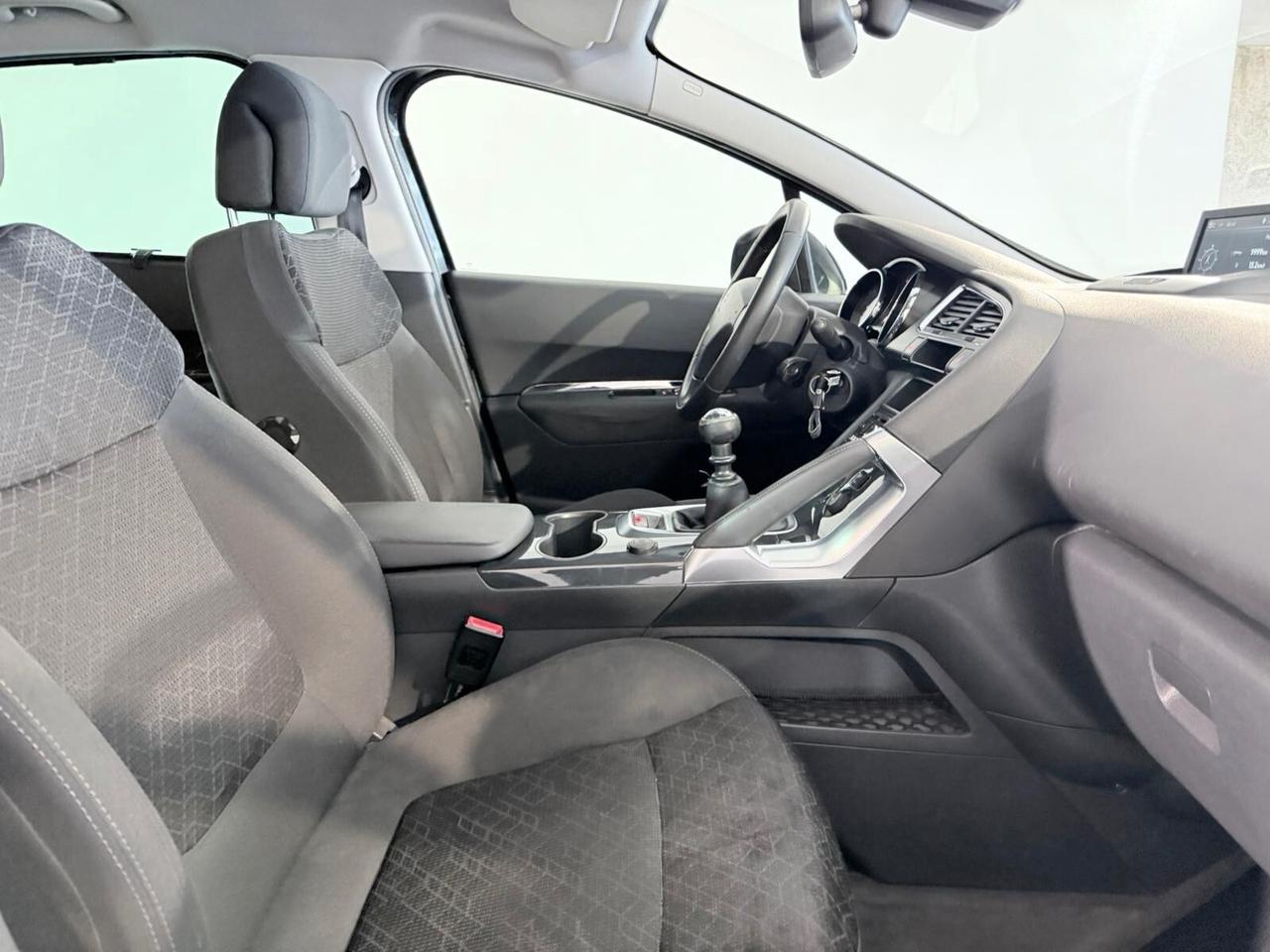 Peugeot 3008 1.6 HDi 115CV Allure PRONTA CONSEGNA