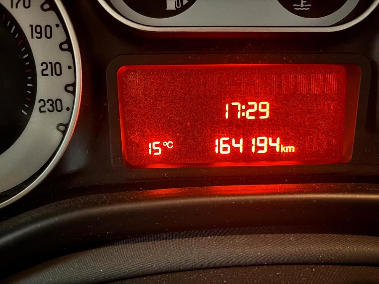 FIAT 500L ANNO 2015 DS 1.3 ADATTA NEOPATENTATI KM 164 MILA