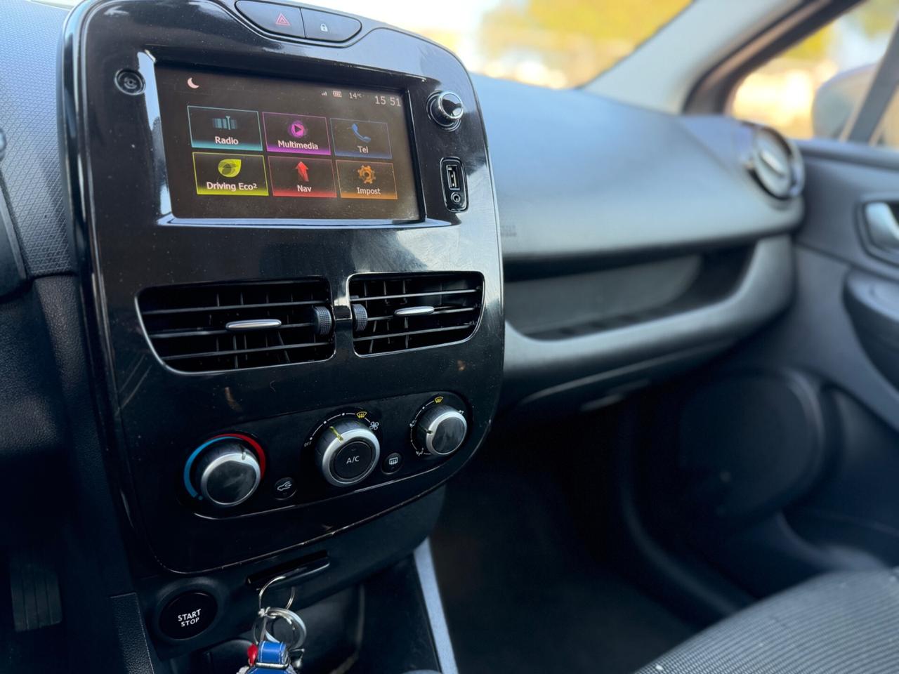 Renault Clio 1.5 dCi 8V 90CV Start&Stop 83gr 5 porte EcoBusiness