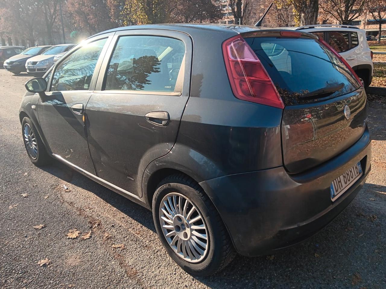 Fiat Grande Punto 14 CC 16 Valvole