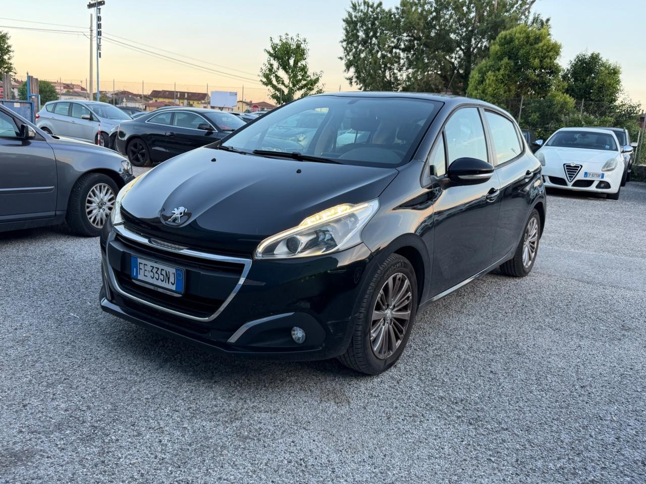 Peugeot 208 PureTech 82 5 porte Access