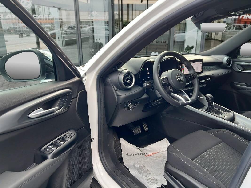 Alfa Romeo Tonale 1.6 Super 130cv tct6 Con NAVIGATORE