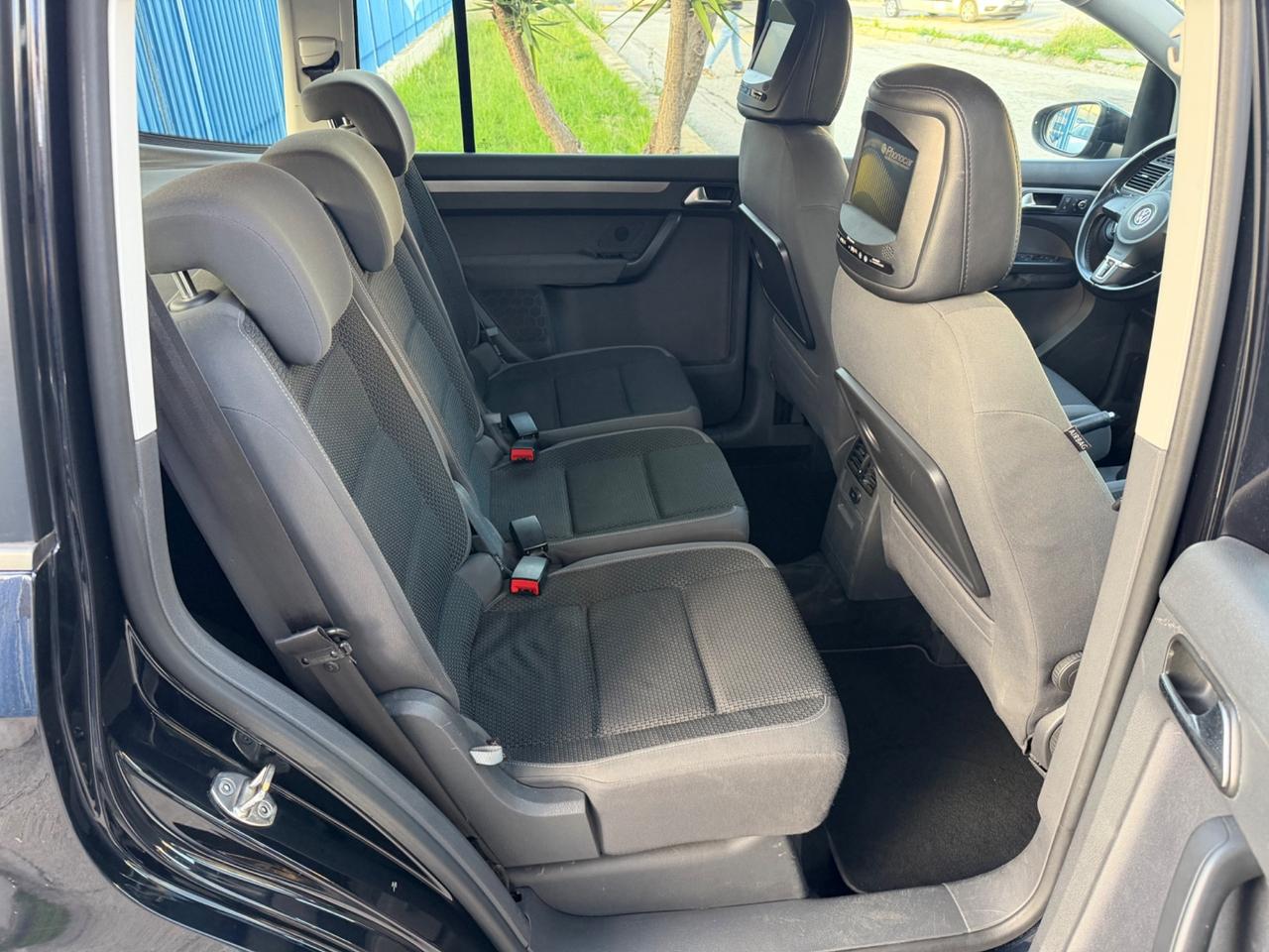 Volkswagen Touran Metano 1.4 benzina 150 cv 2011