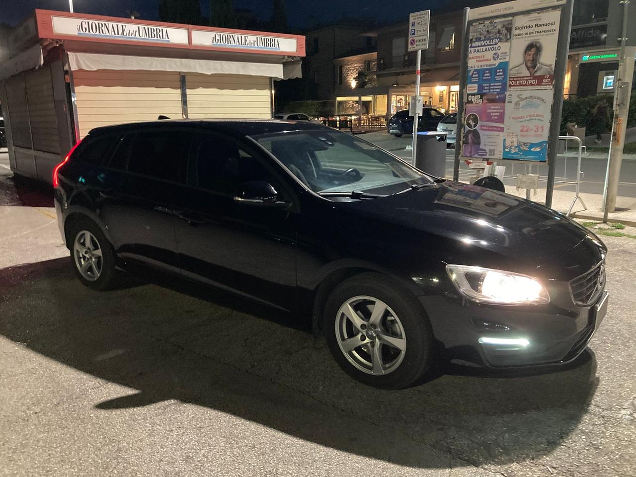 Volvo V60 2.0 D2 Kinetic #6753