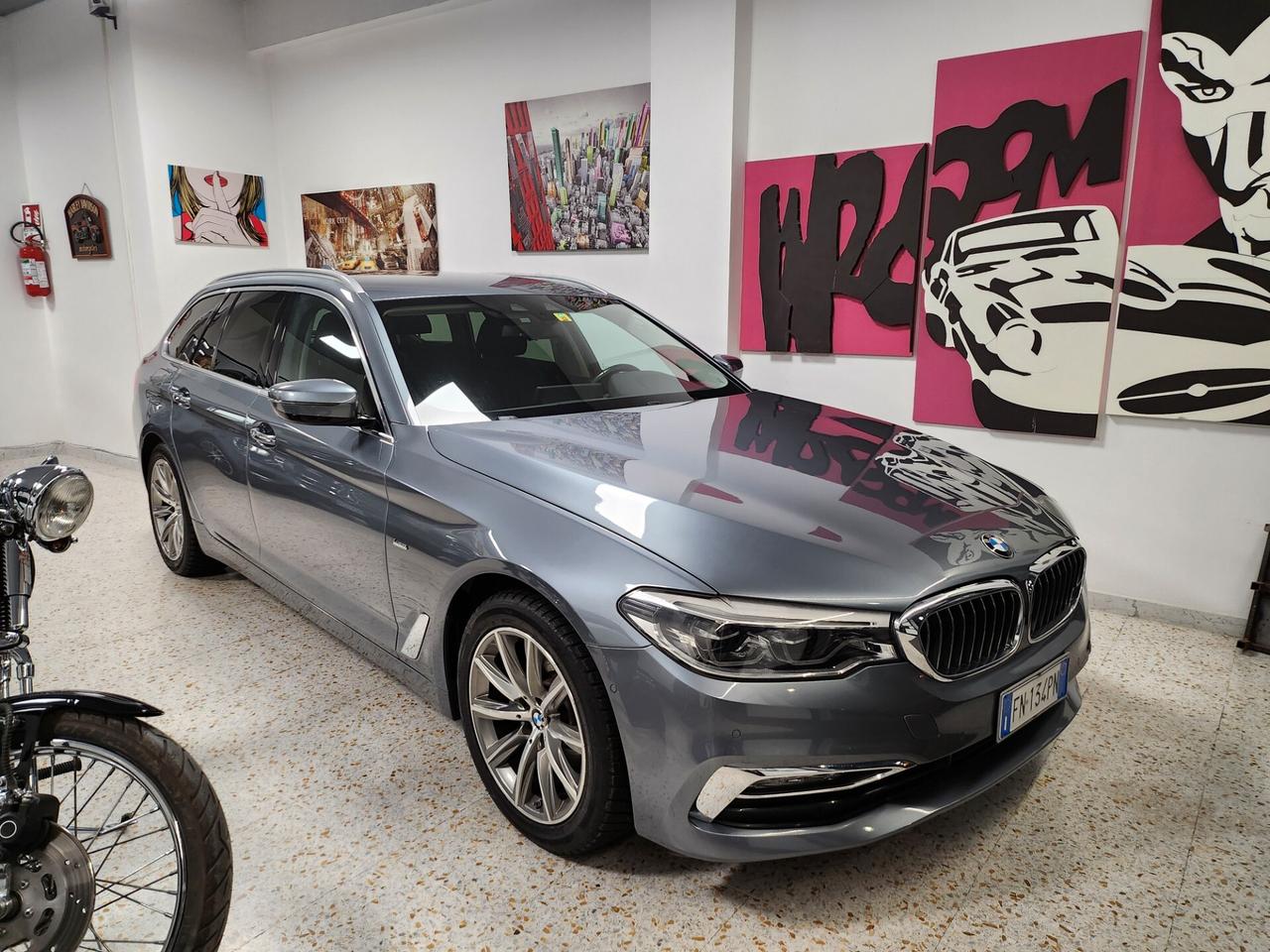 Bmw 520d xDrive Touring Luxury