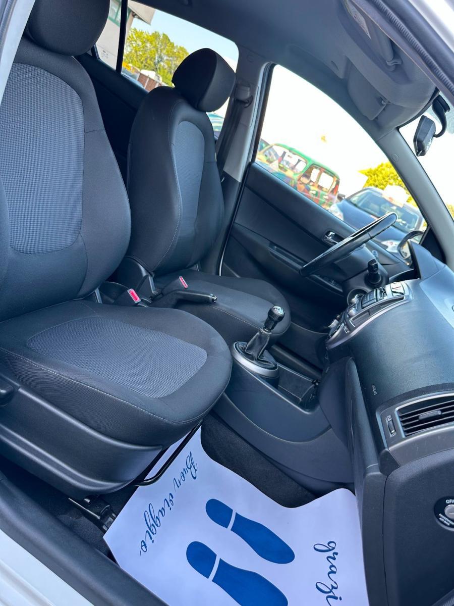 HYUNDAI - i20 - 1.2 5p. Go! Brasil