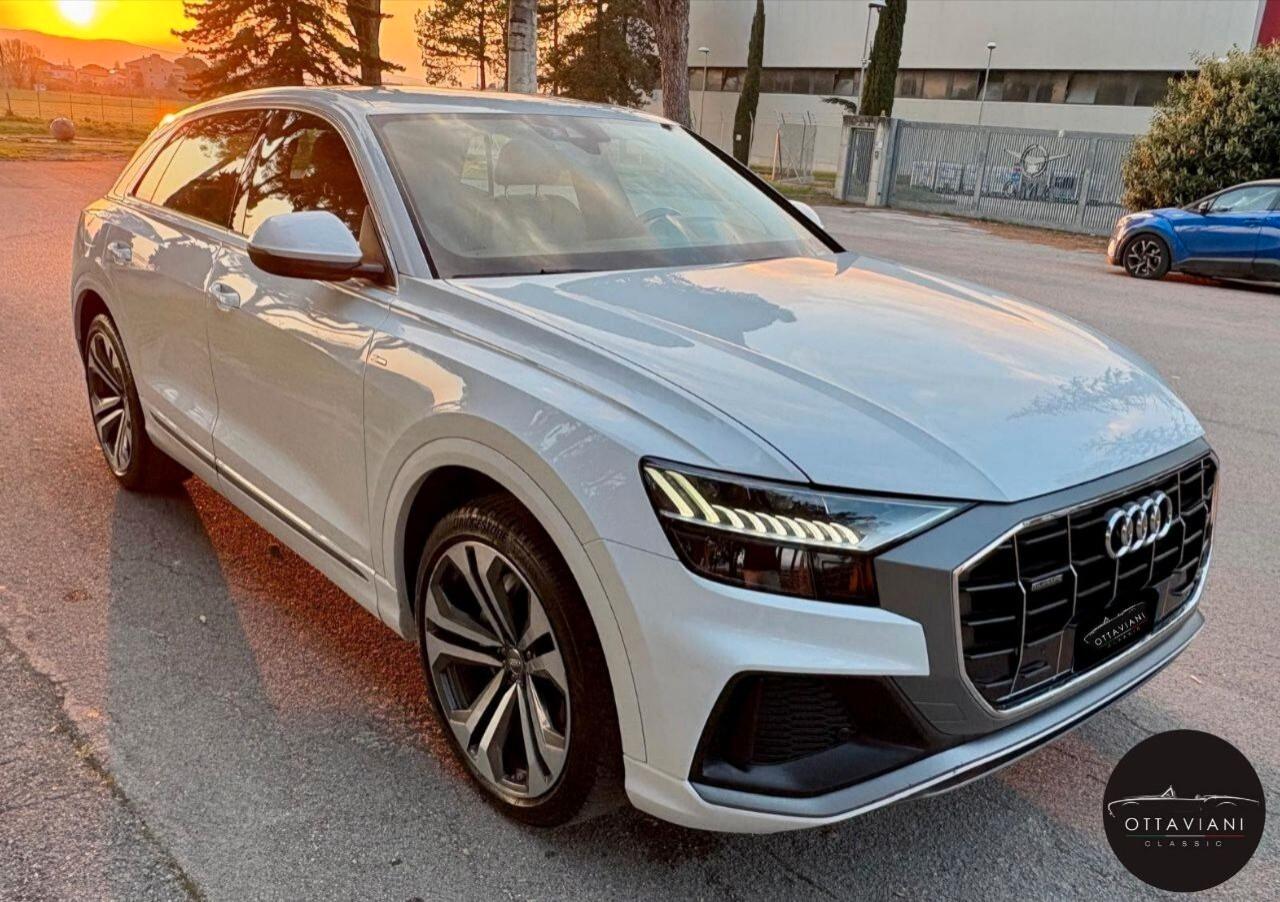 Audi Q8 S-line unipro full book service Audi