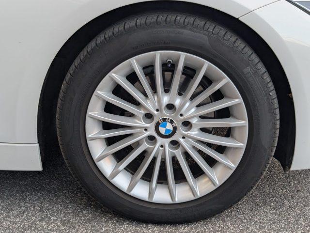 BMW 318 d Touring Luxury
