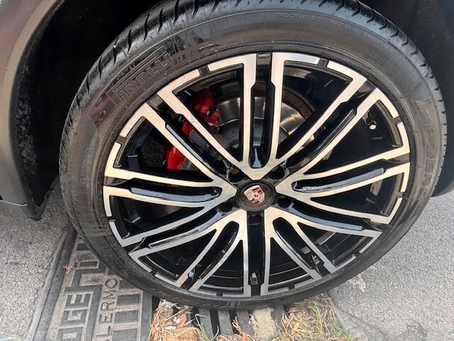 Porsche Cayenne anche permuta o scambi0