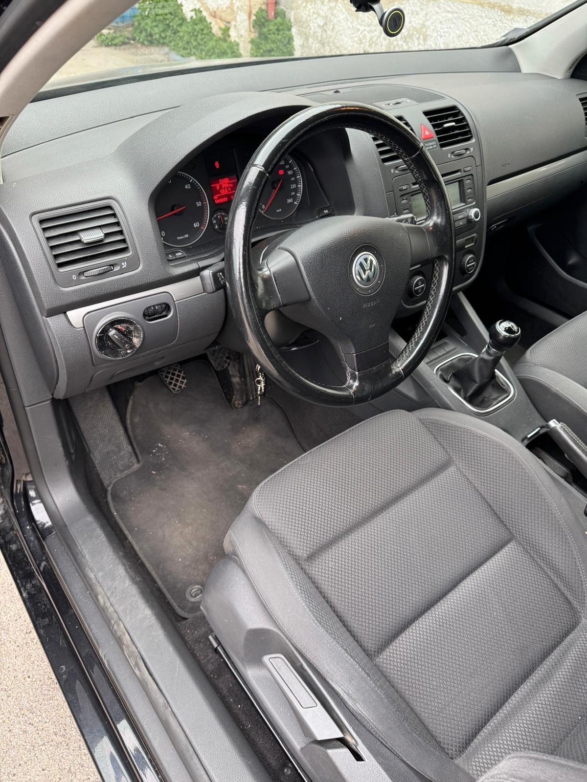 Volkswagen Golf 2.0 16V TDI 5p. Sportline