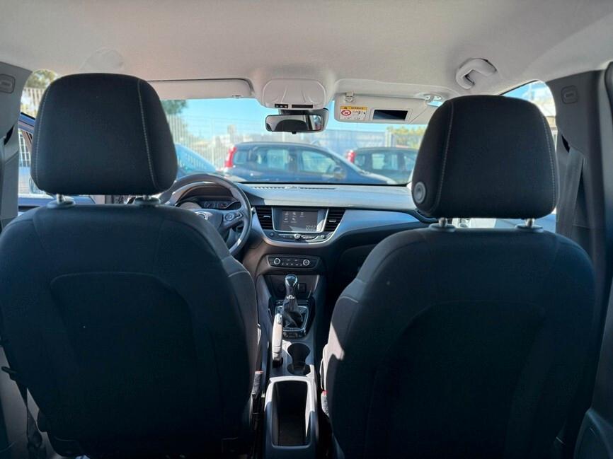 Opel Crossland X GPL CASA MADRE