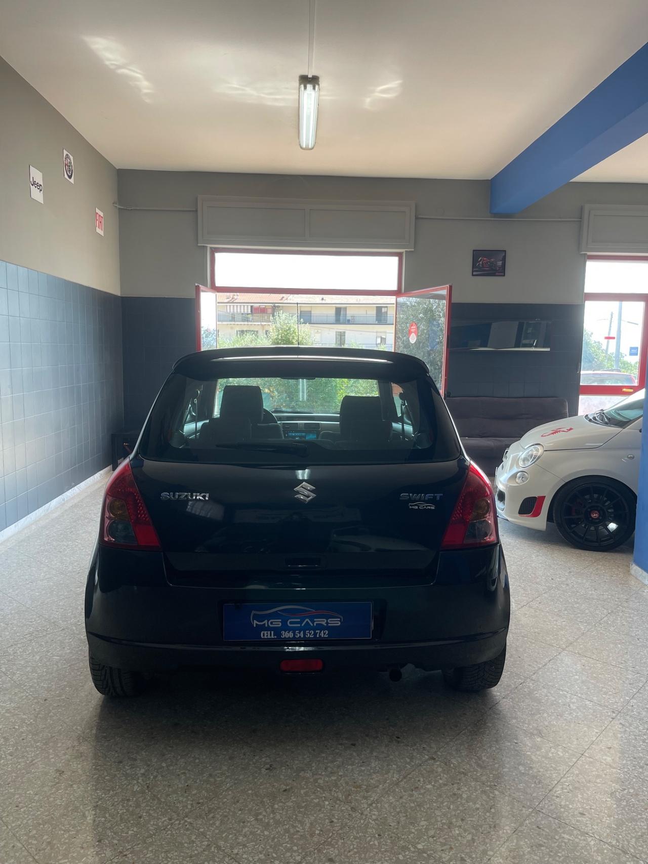 Suzuki Swift 1.3 GPL 3p. GL