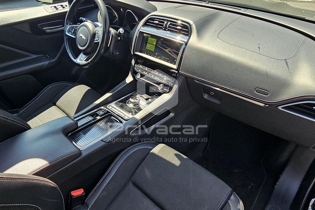 JAGUAR F-Pace 2.0 D 180 CV AWD aut. R-Sport