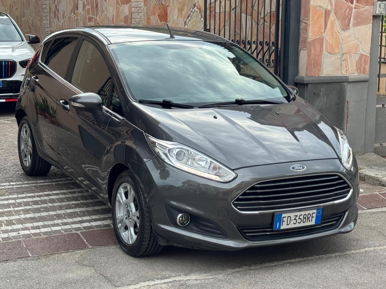Ford Fiesta 1.5 TDCi 75CV 5 porte Titanium