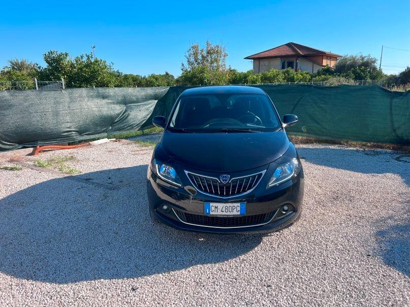 Lancia Ypsilon 1.0 FireFly 5 porte S&S Hybrid Gold