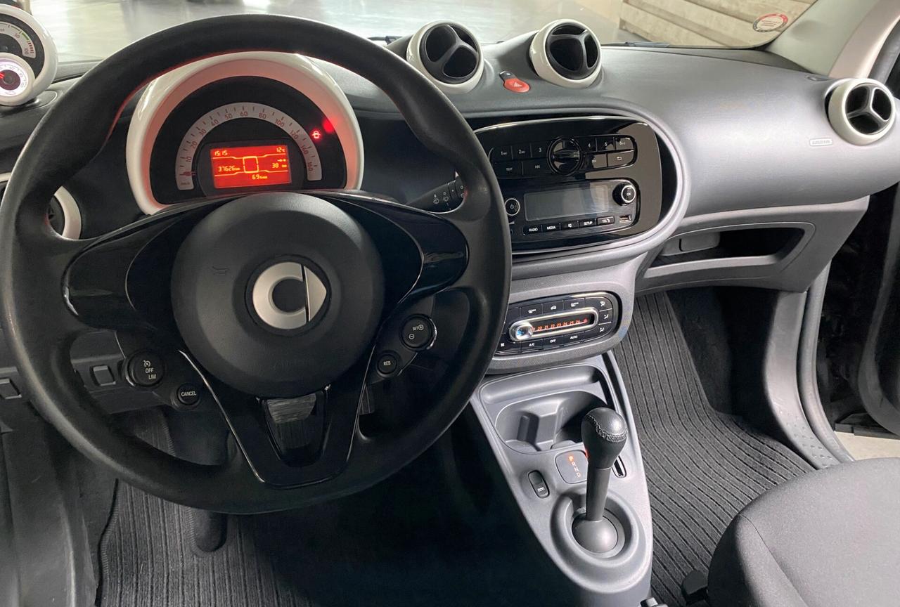 SMART FORTWO COUPE' EQ ELETTRICA